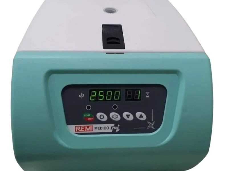 Medico-centrifuge-with-brushless-induction-motor-2